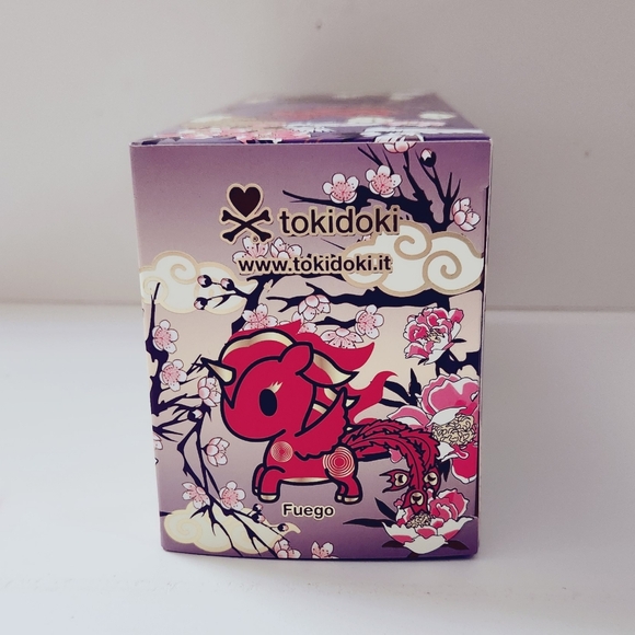 Tokidoki Unicorno Fortuna (Dragon) and Fuego (Phoenix) - Picture 6 of 9